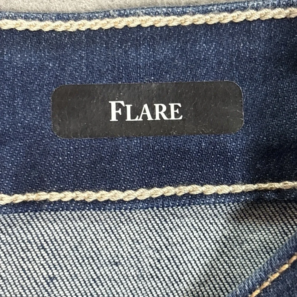 Judy Blue Los Angeles High Rise Dark Wash Flare Jeans Size 7/28